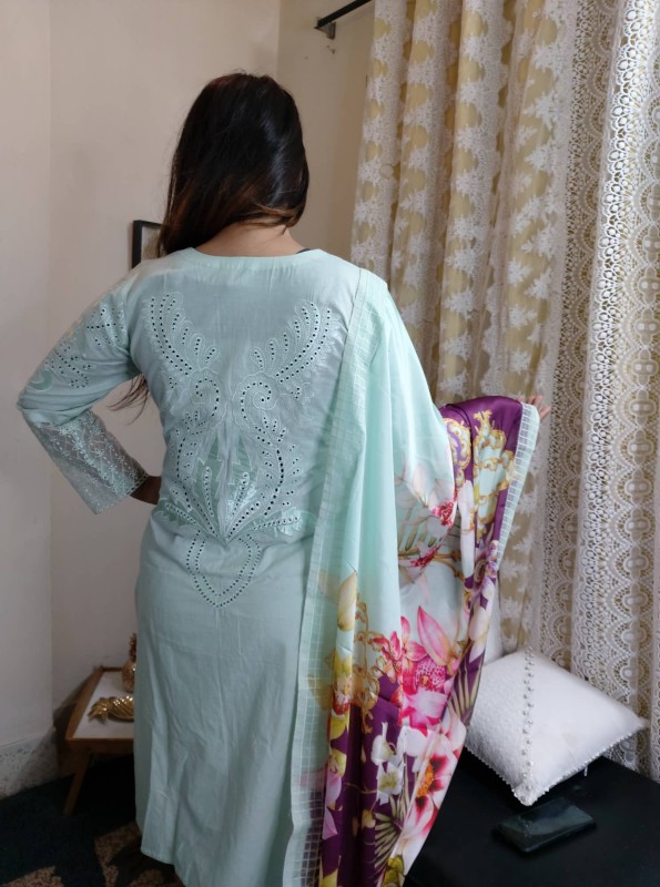 পাকিস্তানি আগানুর স্টিচ্ টু পিস্