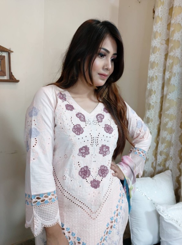 পাকিস্তানি আগানুর স্টিচ্ টু পিস্